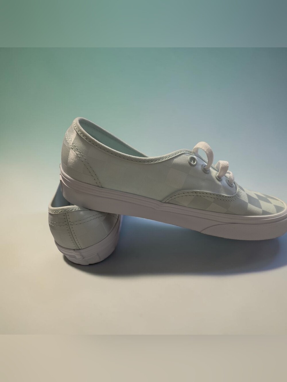 Vans Light Green  Checkerboard Low-Top Sneakers - Picture 4 of 5